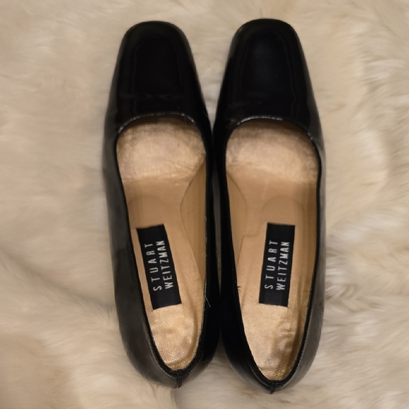 Stuart Weitzman Black Heels Elegant Glossy Finish - Picture 5 of 10